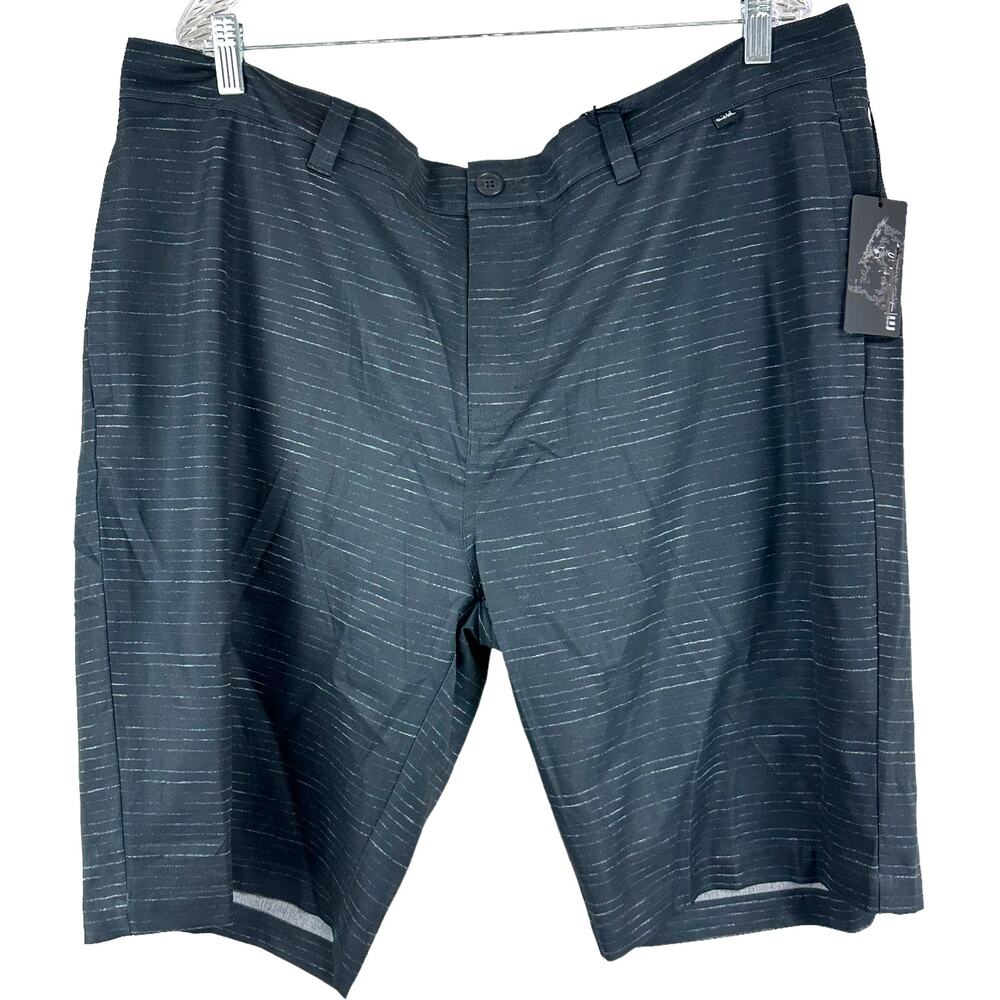 Travis Mathew NWT Hybrid Short Gray Striped Men's Size 42 In or Out of the Water
